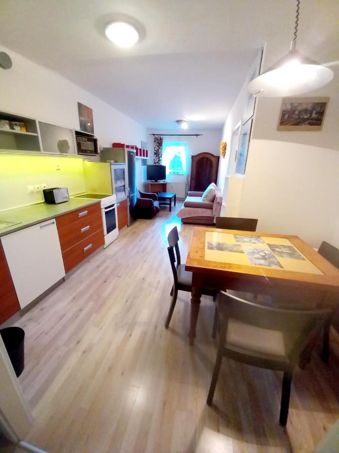 Apartmany Za Sneznikem Dolna Morawa Zewnętrze zdjęcie